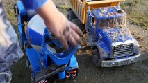 Bruder Toy Trucks for Kids - Playing with Toys in the Gross Mud - Diggers, Excavators, Dump Truck