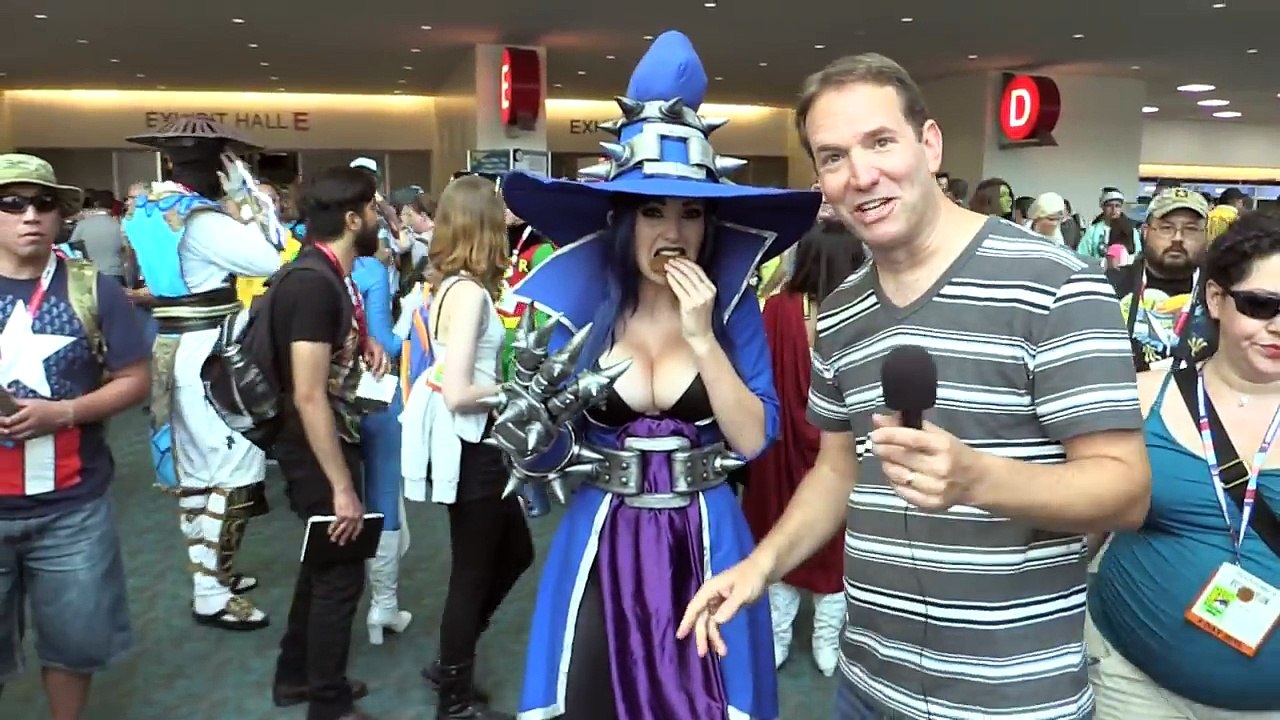 Jessica Nigri Cosplay Comic-Con new (Full Interview)