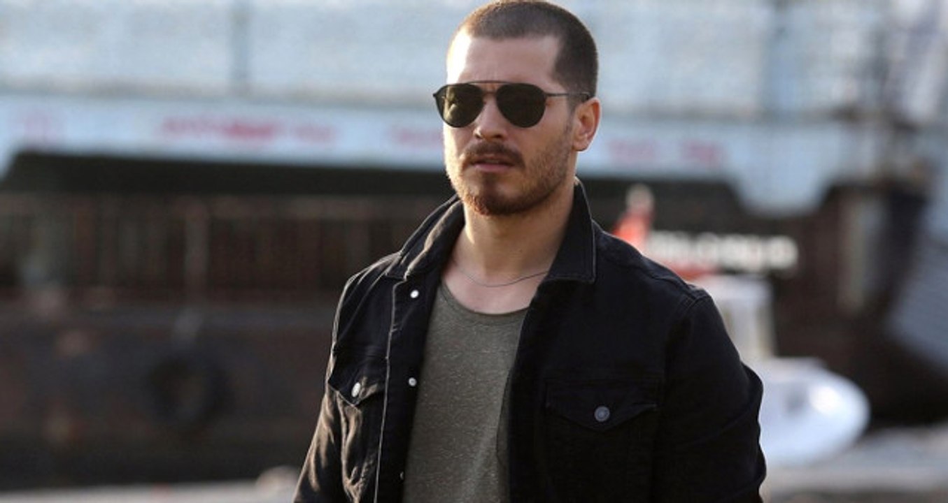 Çağatay Ulusoy, Güzel Oyuncu Bestemsu Özdemir ile Aşk Yaşıyor