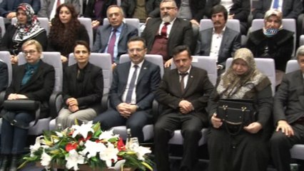Şehit annesi aldığı madalya sonrasında fenalık geçirdi