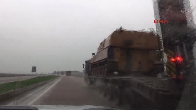 Hatay - Kırıkhan - Sınıra Askeri Sevkiyat Devam Ediyor
