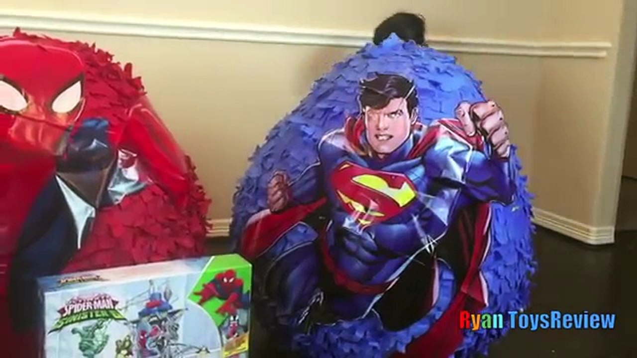 GIANT EGG SURRPISE OPENING Spiderman Superman The Hulk SuperHeroes Toys for Kids Video