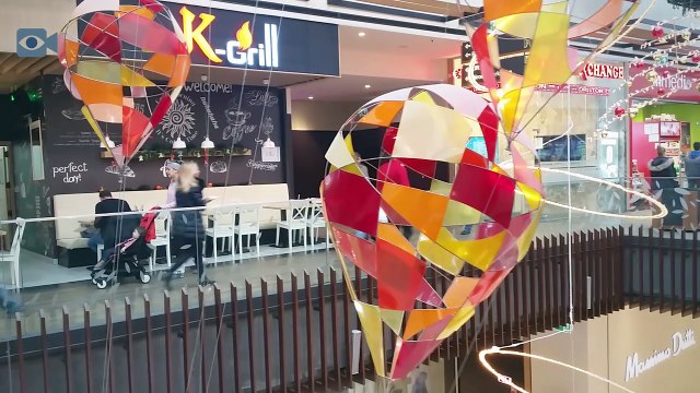 baby mizn discovering ParkLake Shopping Center and having fun