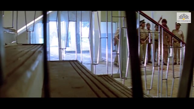 Sanjay Dutt,Rajinikanth,Shakti Kapoor Comedy Scene from Khoon Ka Karz || Action Hindi Movie