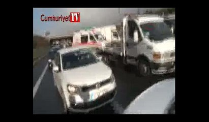 TEM'de zincirleme kaza: 3 yaralı