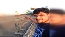 Hindistan'da Trenle Özçekim Kötü Bitti