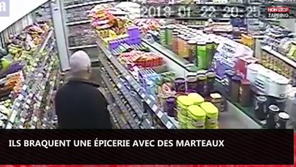 Un gérant d'épicerie se bat contre des braqueurs armés (vidéo)