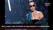 Bella Hadid laisse échapper un téton pendant un défilé de Fashion Week (Vidéo)