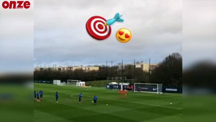 Les superbes coups francs de Di Maria à l'entraînement !