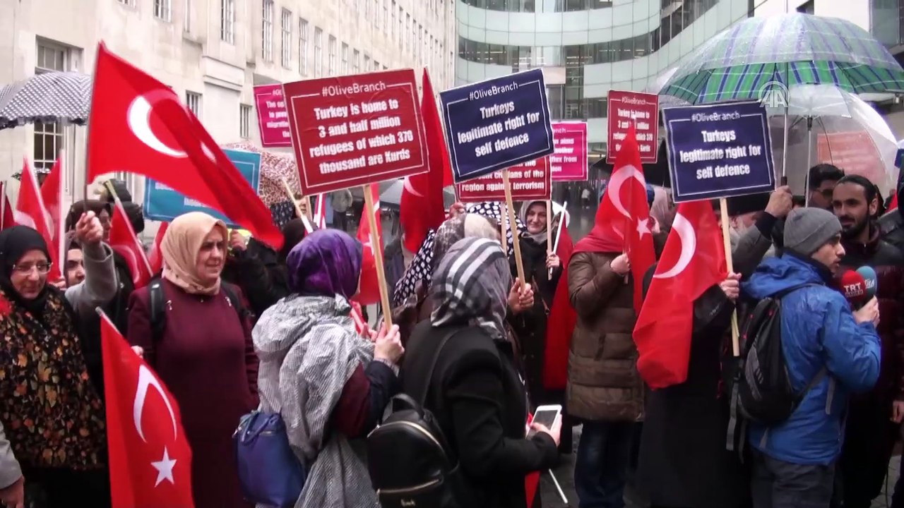 UETD'den BBC binası önünde 'Zeytin Dalı Harekatı'na destek - LONDRA