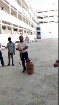 Girls must watch this Video. This can save your life in worst scenarios. Trending Cultures