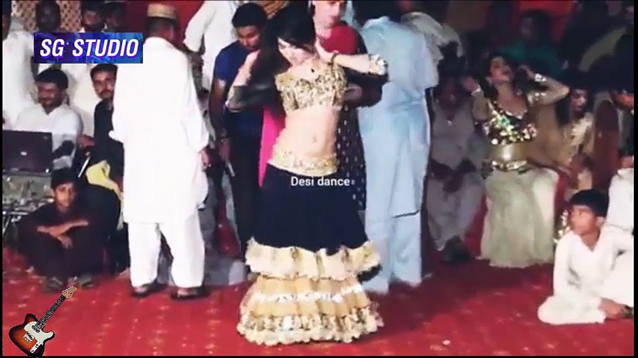 Mehak Malik Dance Mujra with Saraki song Aj pta Lgda 2018