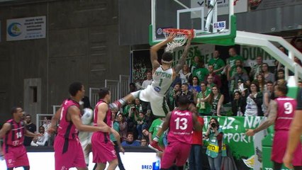 Basket Champions League - Terran Petteway attaque l'arceau pour Nanterre 92 !