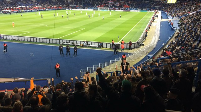 Supporters durant PSG-EAG