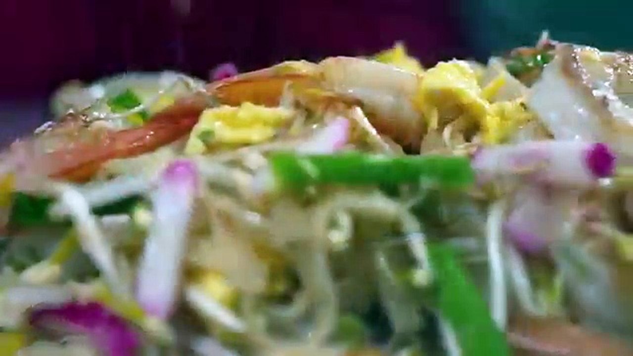 Americas Test Kitchen S18E02 Flavors of Thailand