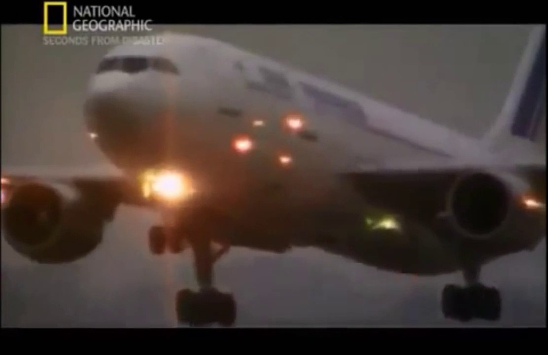 Seconds from disaster - British Midland Flight 92 Motorway Plane Crash (The Kegworth air disaster)
