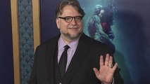 Guillermo del Toro y su La forma del agua, favoritos a los Oscar