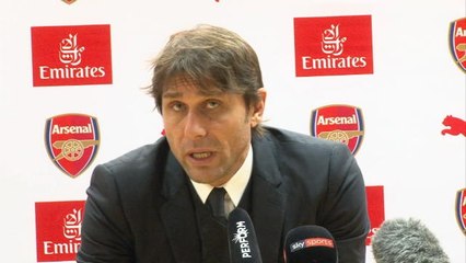 Скачать видео: Willian injury 'forced' Conte to play Barkley in Arsenal defeat