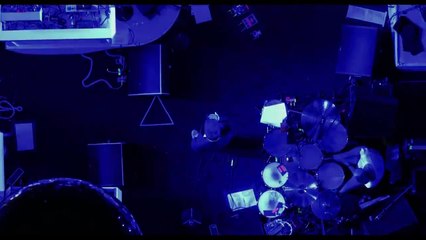 LCD Soundsystem - Losing My Edge (Live at Madison Square Garden)