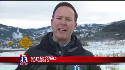 下载视频: Backcountry Skier Caught in Avalanche in Utah