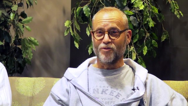 Dying Father Who Printed Plea for Donor Kidney on T-Shirt Gets Transplant