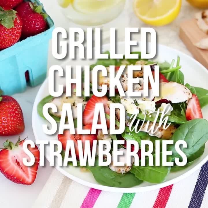 Grilled Chicken Salad with Strawberries