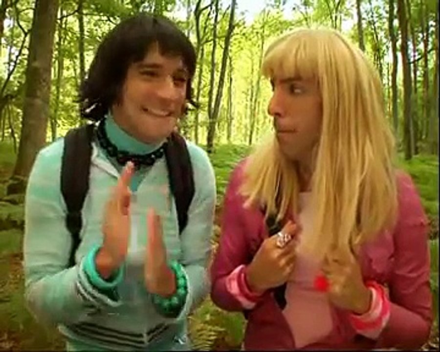 Samantha Oups à la partie de chasse… chaos garanti ! 🦌🤣