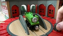 Thomas & Friends Wooden Railway The Great Race きかんしゃトーマス アシマ フィリップ 木製レールシリーズ 走れ！世界のなかまたち