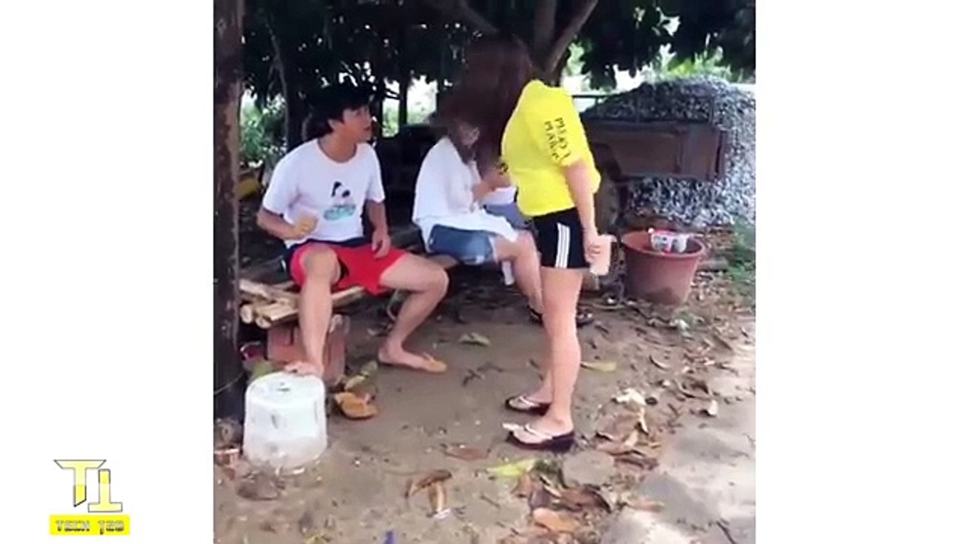 funny Chinese video Chinese comedy videos  whatsapp comedy video funny videos comedy video