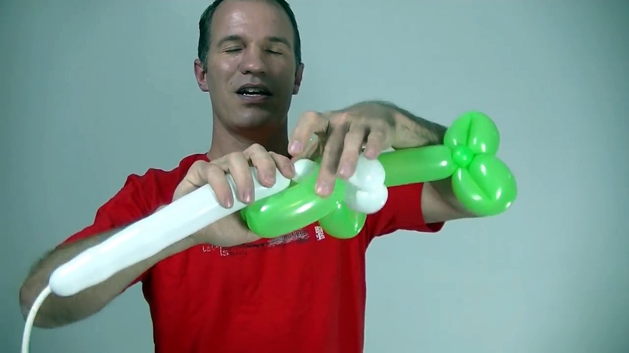 como hacer un cocodrilo con globos largos- globoflexia - figuras con globos