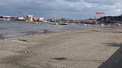 Tekirdağ'da Deniz Çekildi, Tekneler Karaya Oturdu