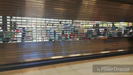 Mouscron :  Carrefour market ferme ses portes, par solidarité