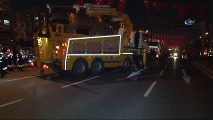 Vatan Caddesinde Yaşanan İlginç Kaza Yolu 1 Buçuk Saat Trafiğe Kapattı