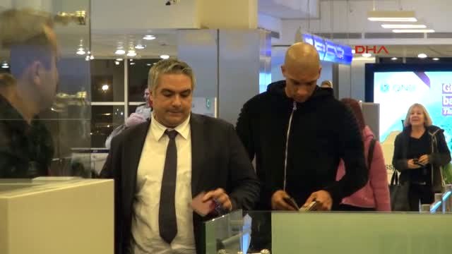 Brezilyalı Stoper Doria, Evkur Yeni Malatyaspor İçin İstanbul'a Geldi