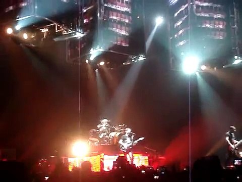 Muse - Interlude + Hysteria, Palacio de Deportes, Madrid, Spain 11/28/2009