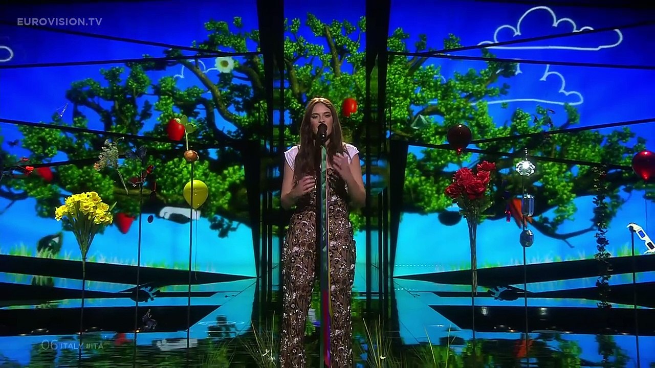 Eurovision 2016: Francesca Michielin - No Degree Of Separation (Italy)