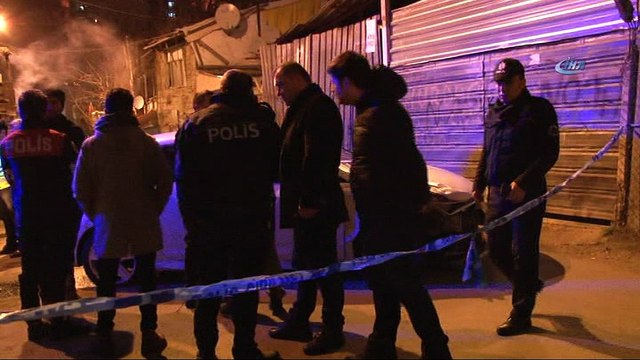 Dur ihtarına uymayan araçtan yaya olarak kaçan kişi aracın çarpması sonucu ağır yaralandı