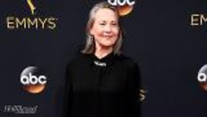 Cherry Jones to Guest Star on Season 2 of 'The Handmaid's Tale' | THR News