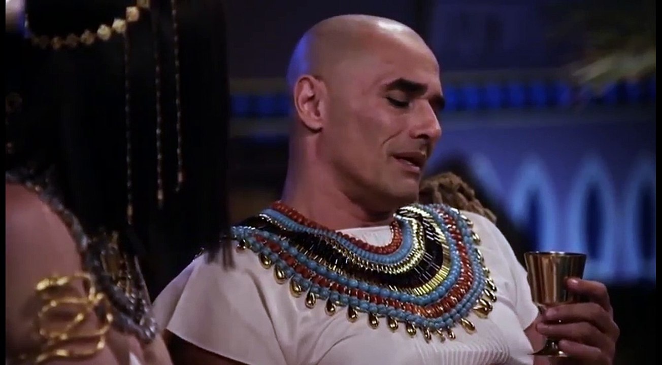 Moises Y Los 10 Mandamientos Cap 125