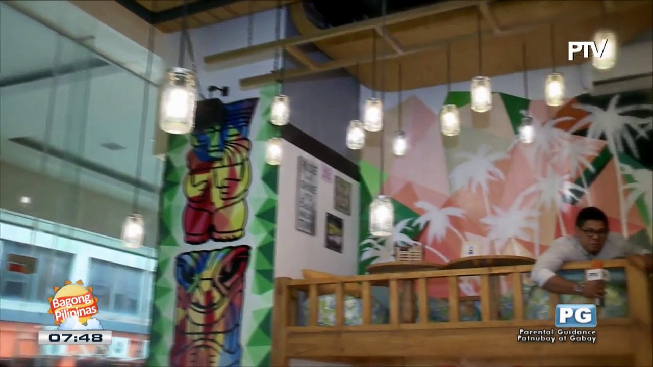 FRIDATES: Uke Box Cafe