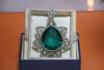 İstanbul'dan Çalınan 1 Milyon Dolarlık "Zümrüt" Mersin'de Bulundu