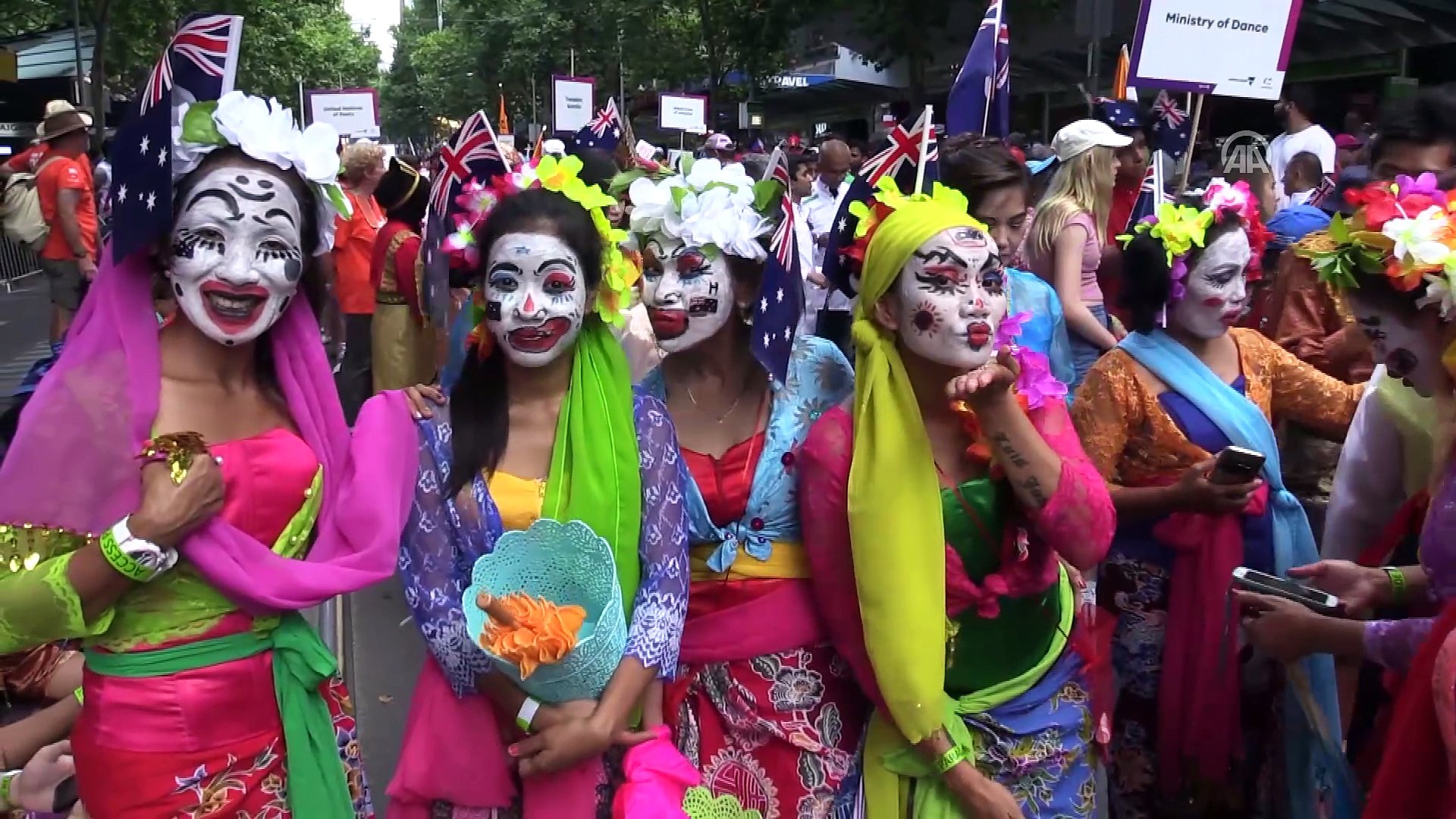 Avustralya Günü protestoların gölgesinde kutlandı - MELBOURNE - Dailymotion  Video