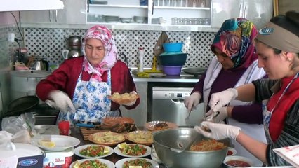 ‘Ahıska Sofrası’ Ahlat’ın zengin kültürüne renk kattı
