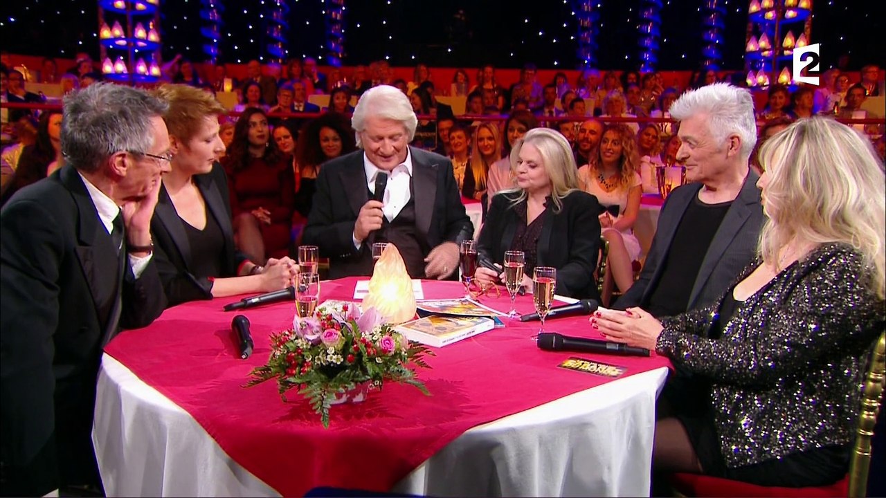 Les Mangeurs de Lapin au Plus Grand Cabaret du Monde