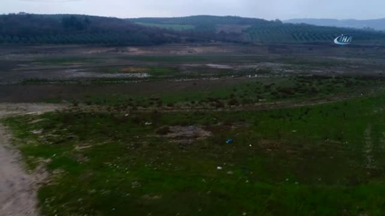 Ocak Ayında Kuruyan Gölet Havadan Böyle Görüntülendi