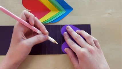 Pop Up Karte basteln mit Papier: Herz ❤ Regenbogen