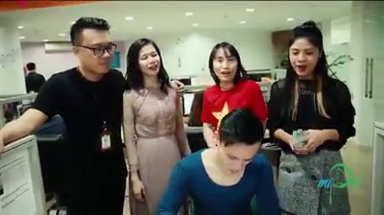 Mặc váy nếu Việt Nam thắng Việt Nam nói là làm  U23 Việt Nam tiến lên_ Việt Nam chiến thắng