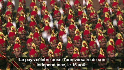 Inde: tanks et chameaux défilent pour le jour de la République