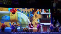 Official premire Goofys Incredible Christmas Full SHOW - Disneyland Paris 2017