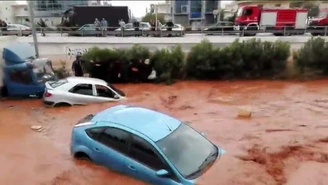 Grèce : des inondations font au moins 14 morts dans la grande banlieue d'Athènes